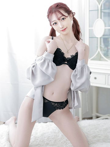 小鳥遊 彩羽