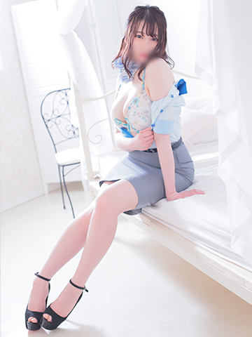 桜木ひな